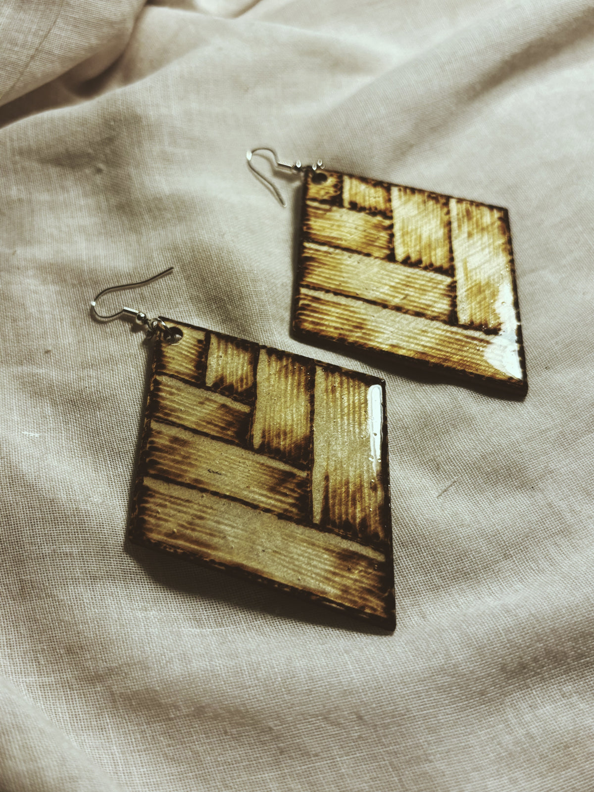 MELE'S COLLECTION: #110