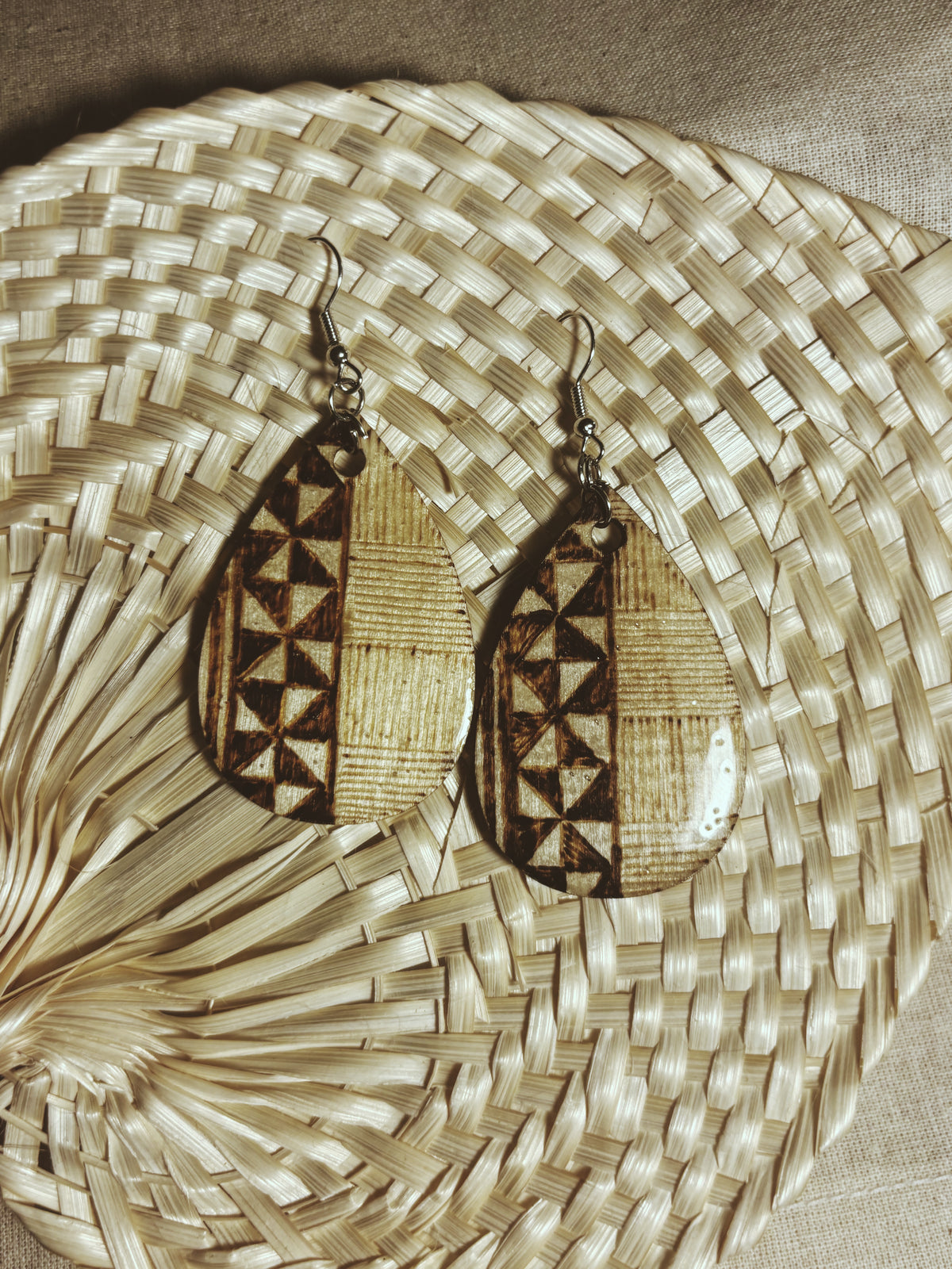 MELE'S COLLECTION: #123