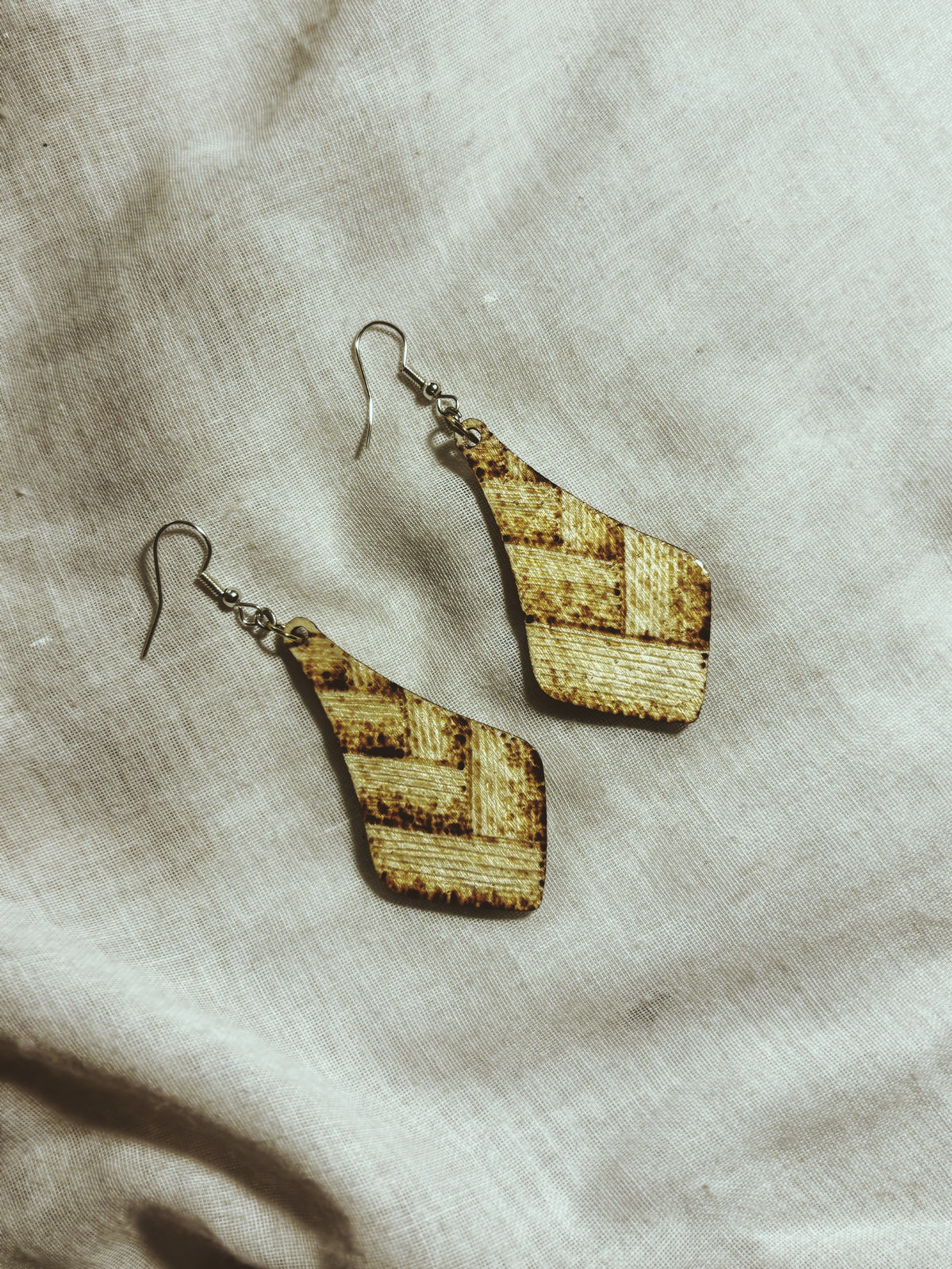 MELE'S COLLECTION: #120