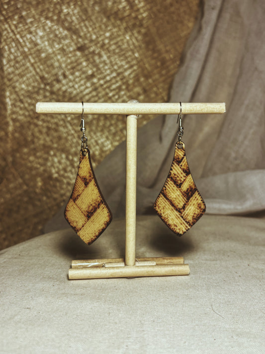 MELE'S COLLECTION: #120