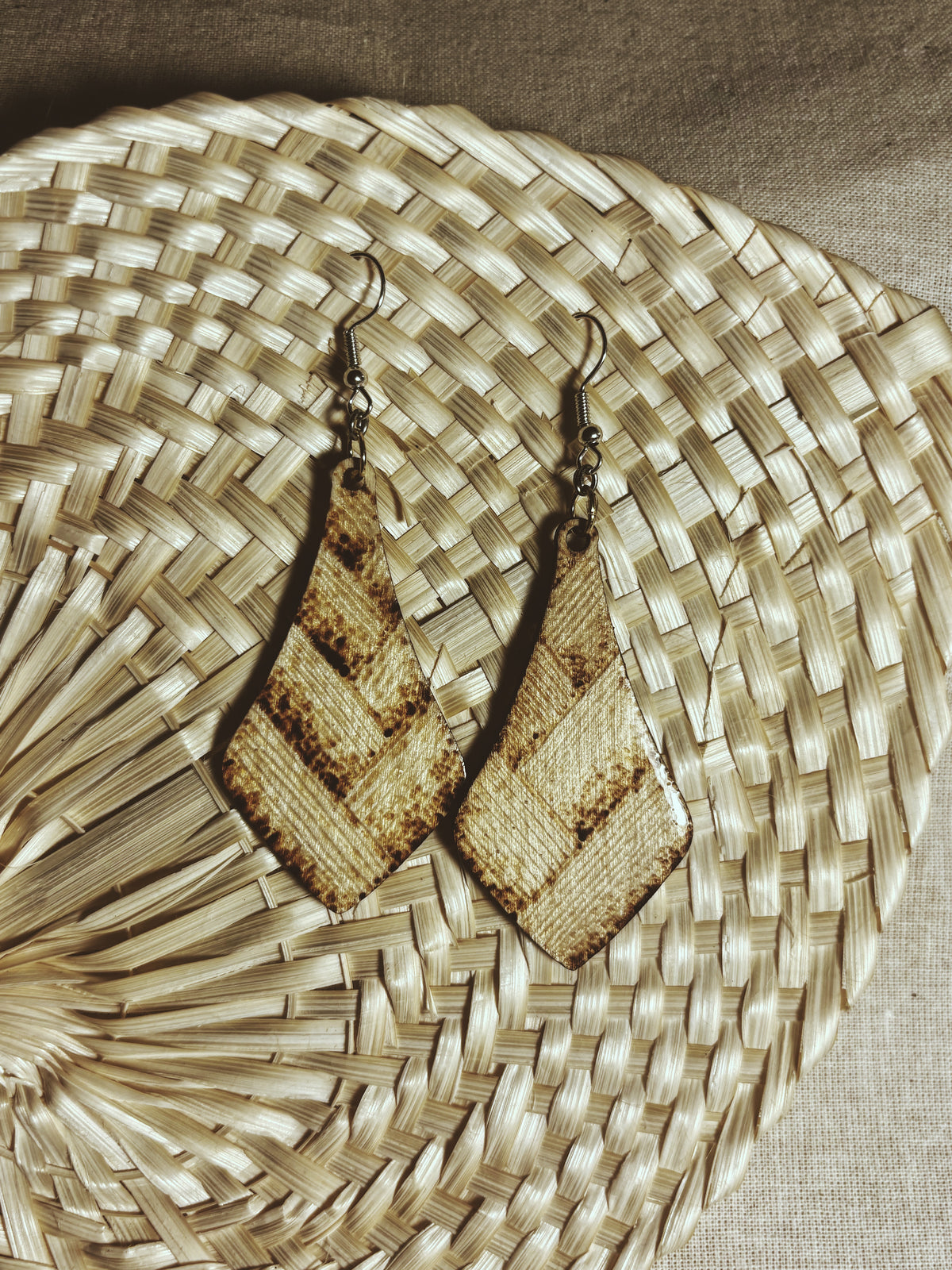 MELE'S COLLECTION: #120