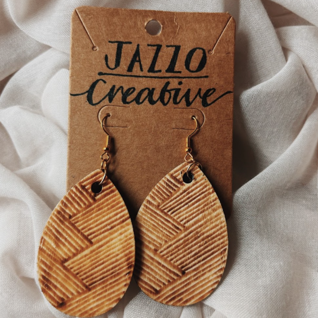 MELE'S COLLECTION: #104
