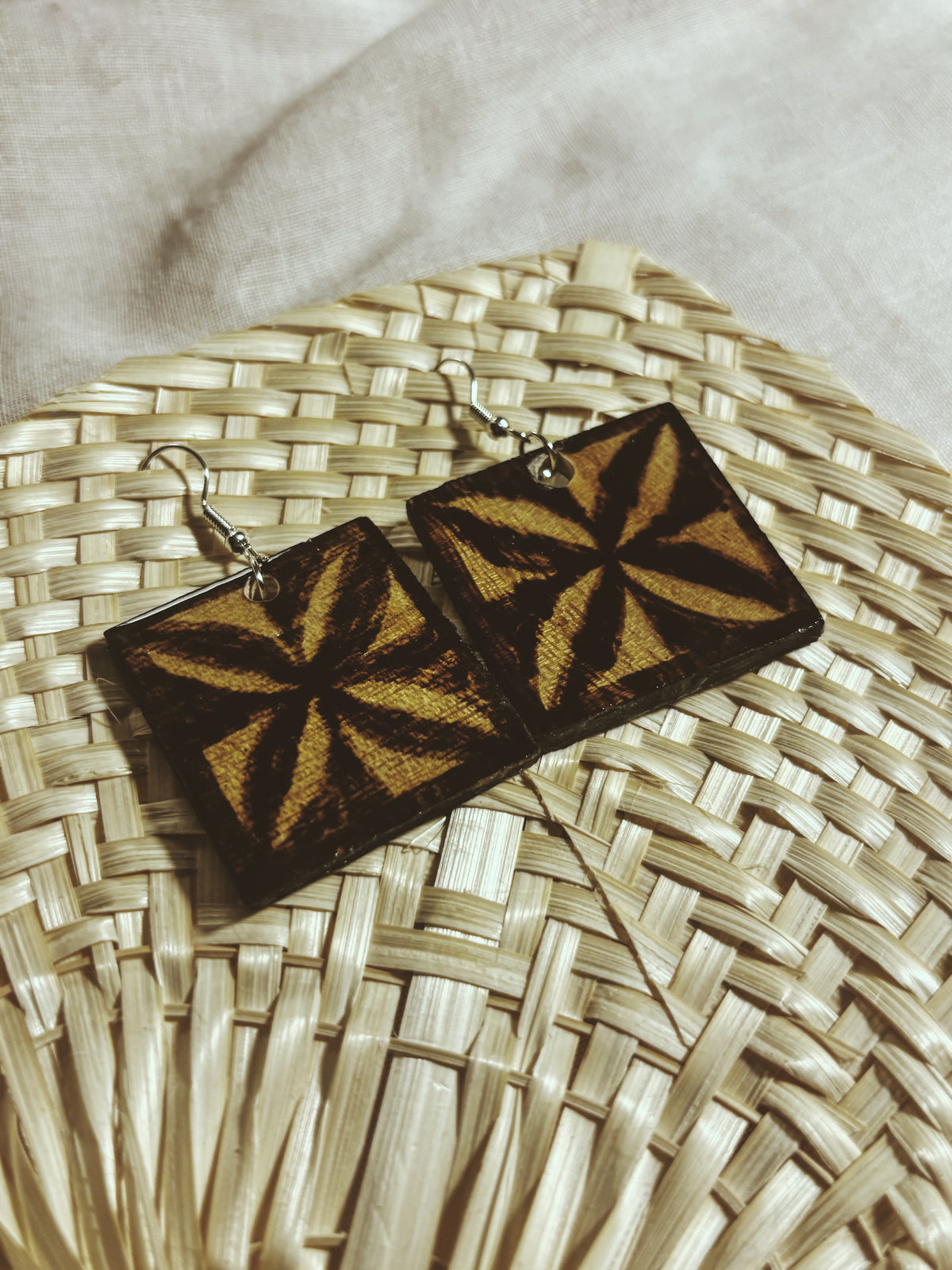 MELE'S COLLECTION: #101
