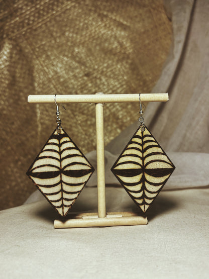 MELE'S COLLECTION: #114