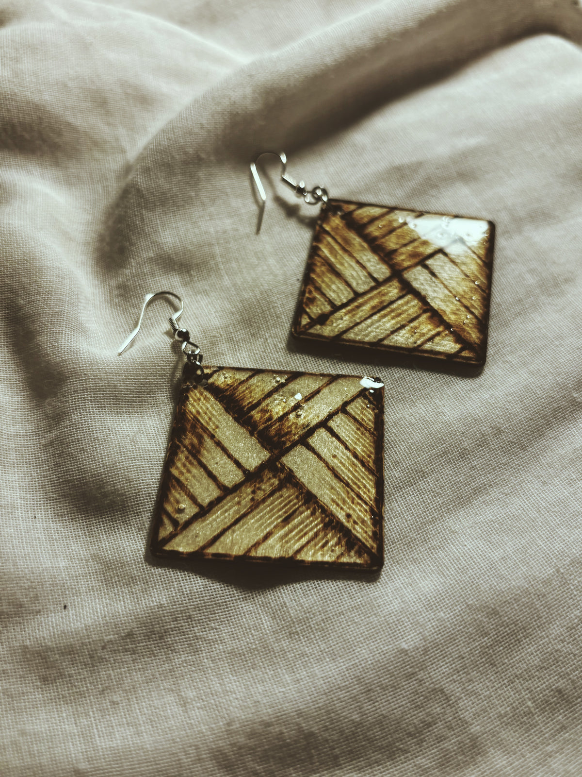 MELE'S COLLECTION: #113