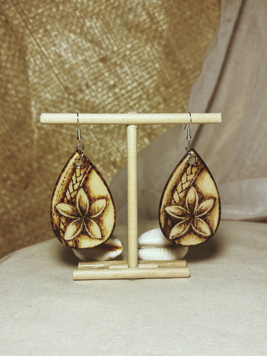 MELE'S COLLECTION: #122